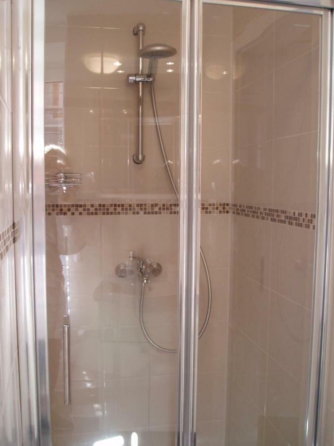 Apartment Oaza โรวีน ภายนอก รูปภาพ