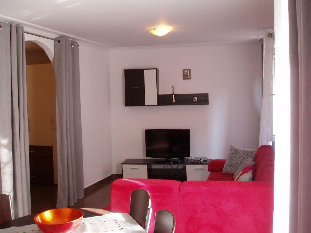 Apartment Oaza โรวีน ภายนอก รูปภาพ