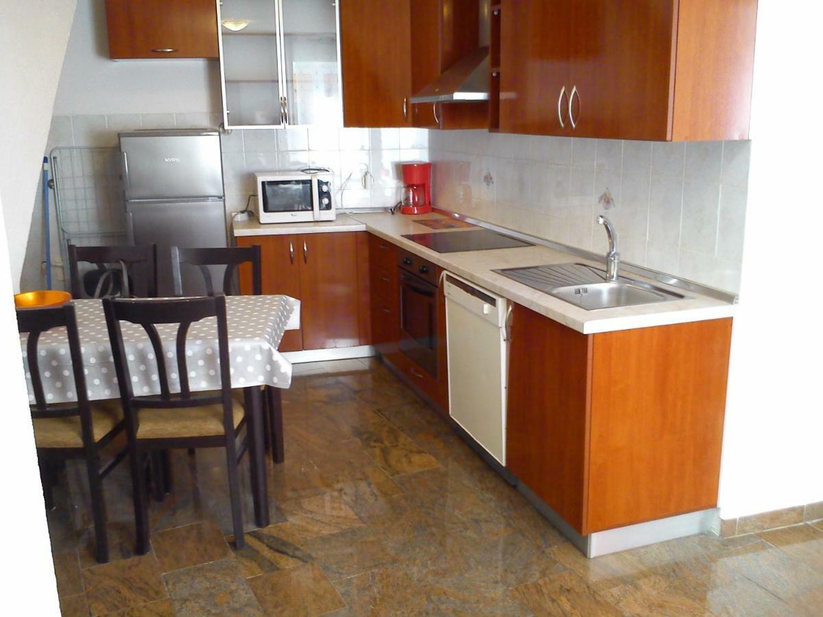 Apartment Oaza โรวีน ภายนอก รูปภาพ